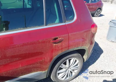 2012 Volkswagen Tiguan Se z USA, uszkodzony, nr VIN WVGAV7AX4CW078594